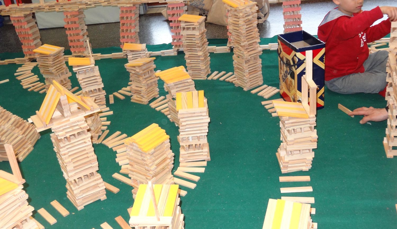 Séances Kapla pour les classes de maternelle et CP Ecole Pierre